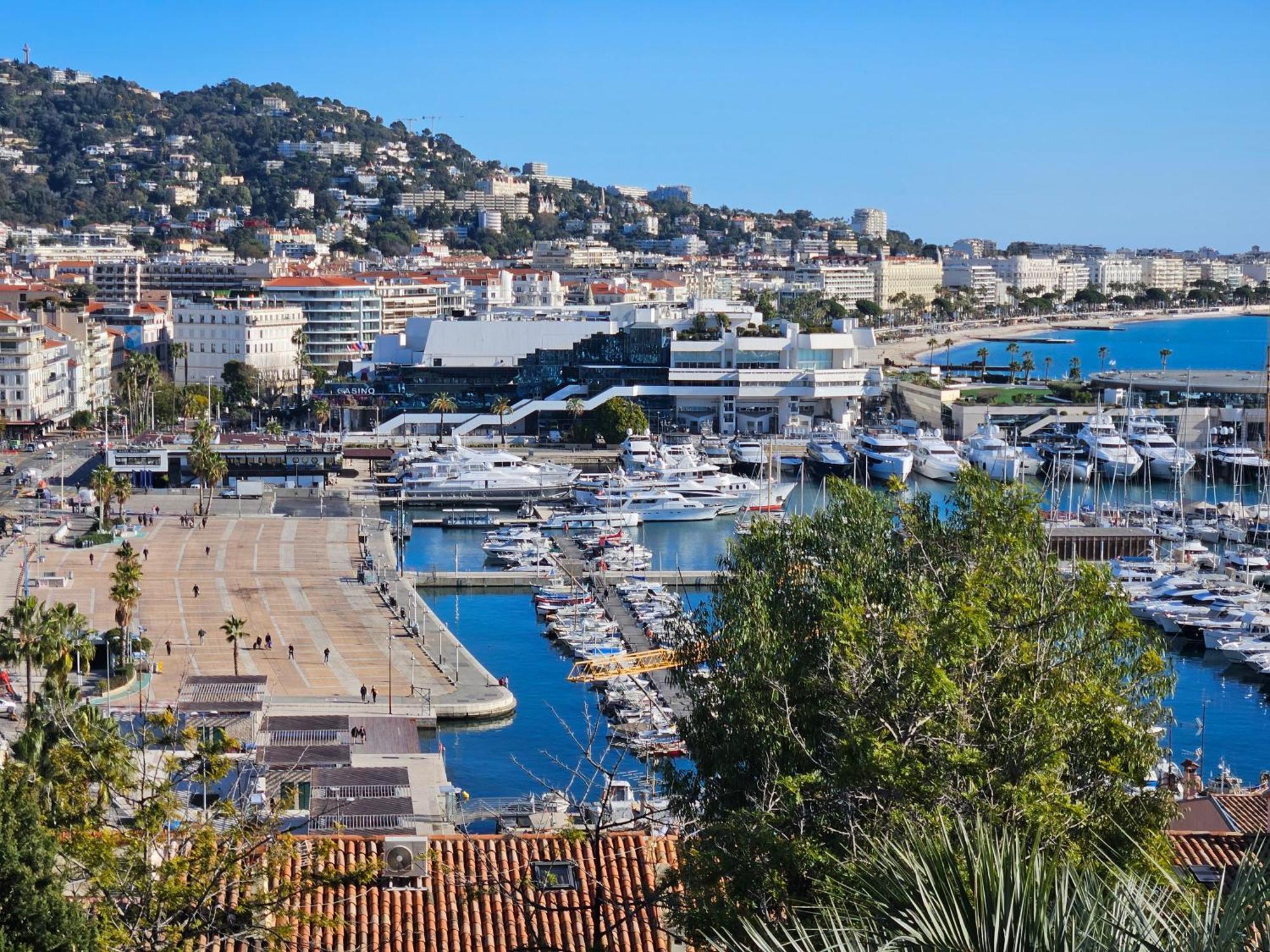 ル·カネThe Yachting - Host Provenceアパートメント エクステリア 写真