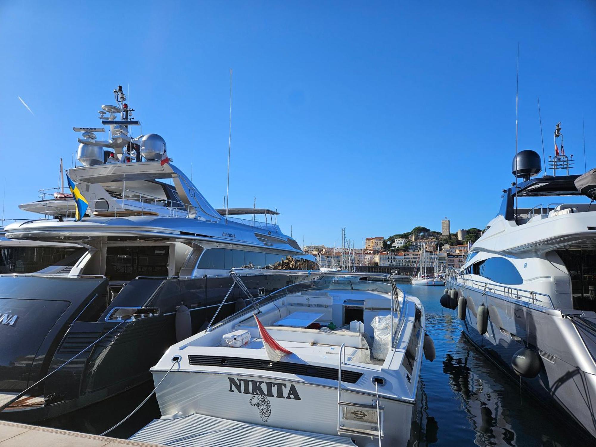 ル·カネThe Yachting - Host Provenceアパートメント エクステリア 写真