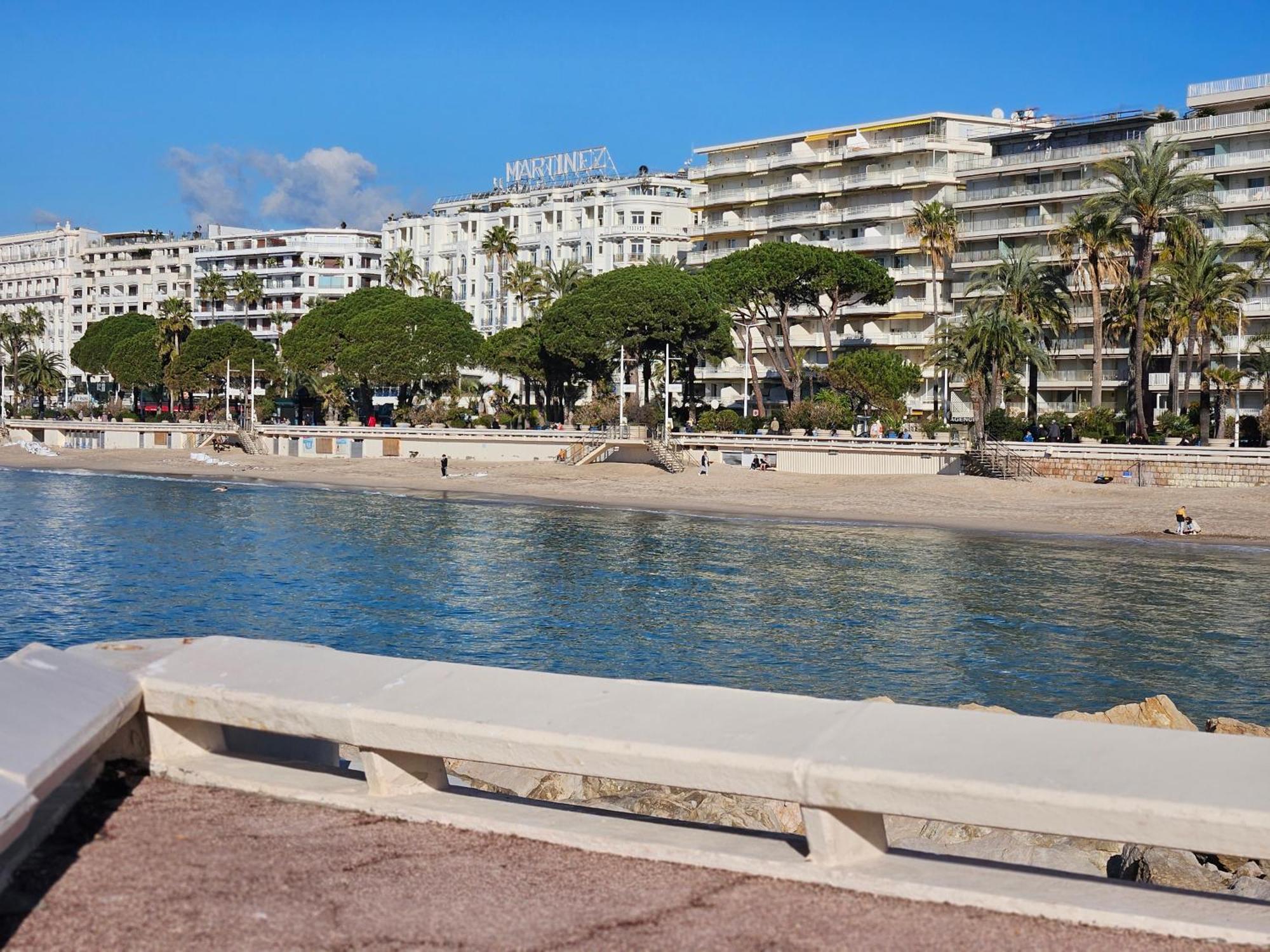 ル·カネThe Yachting - Host Provenceアパートメント エクステリア 写真